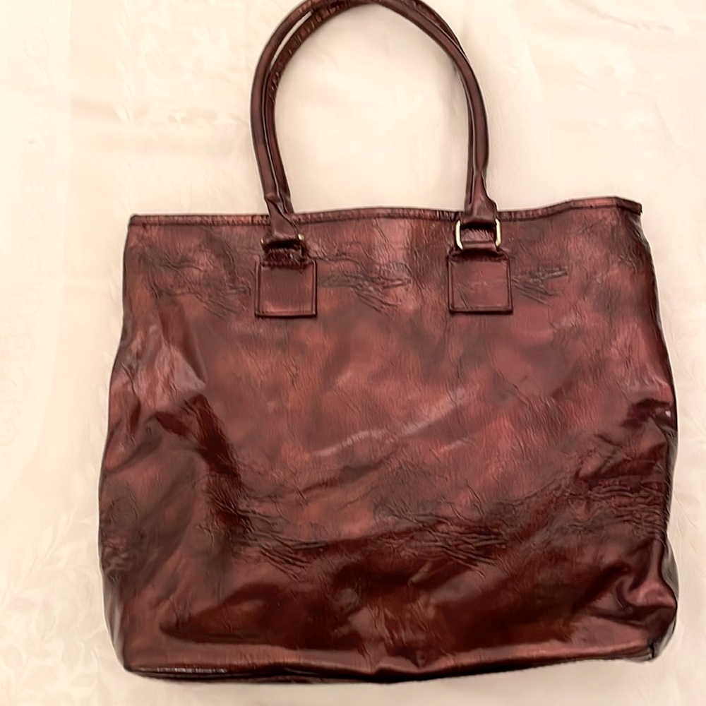 Ester Lauder large tote bag, crinkle (faux) patent leather maroon (Mlb)